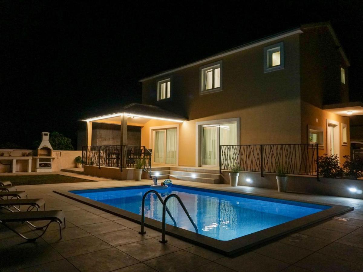 Holiday Home Villa Dora By Interhome PUY Eksteriør bilde